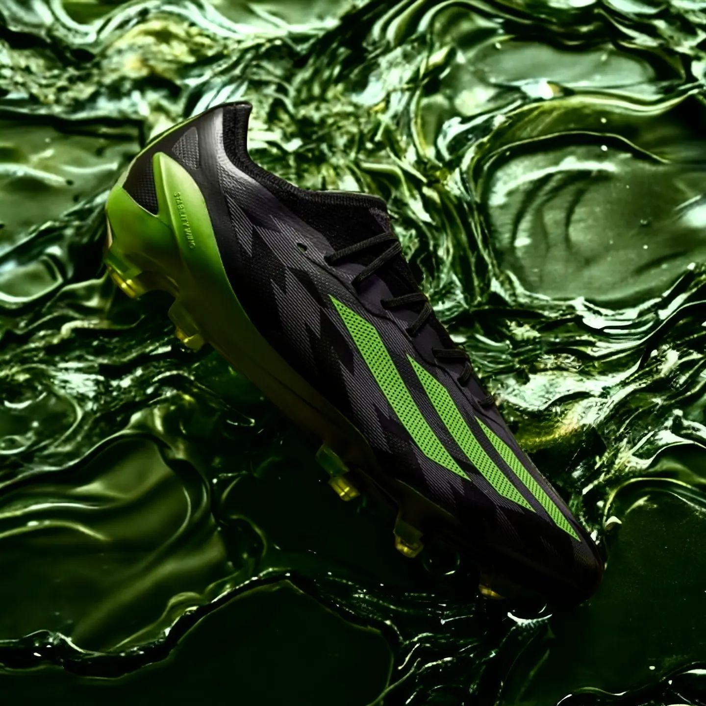 Новая расцветка Adidas X Crazyfast "Crazycharged"