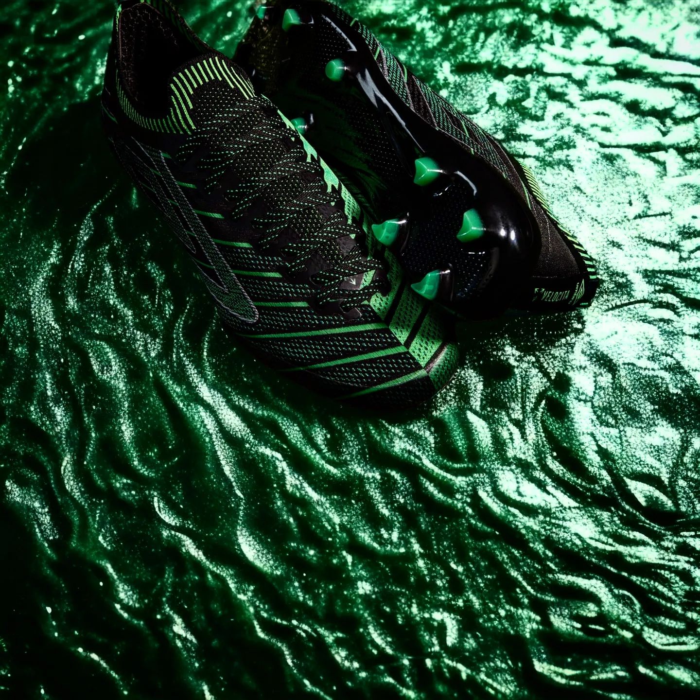 Компания Umbro показала новую модель "Velocita Elixir"