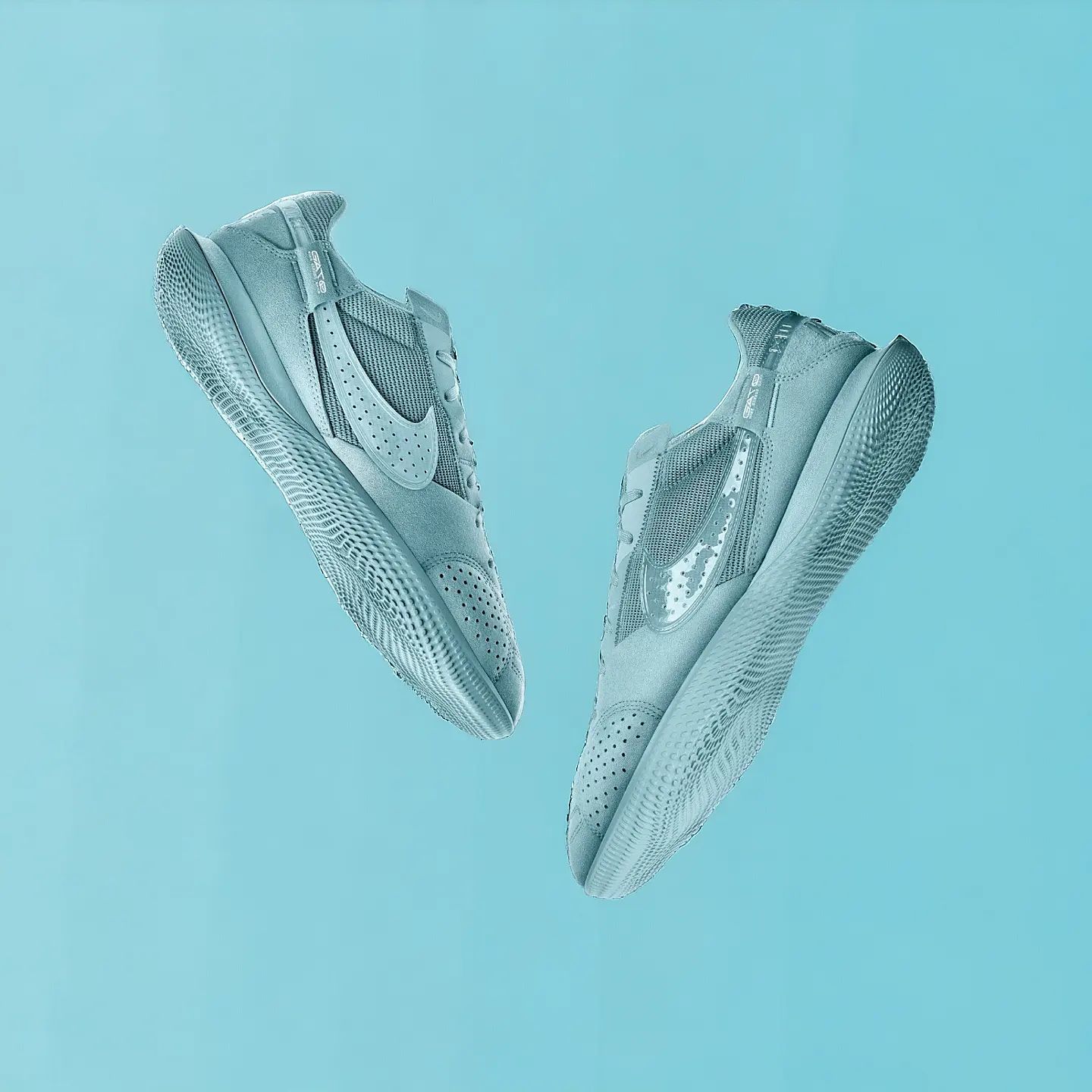 Компания Nike выпустила футзальную коллекцию Monochrome