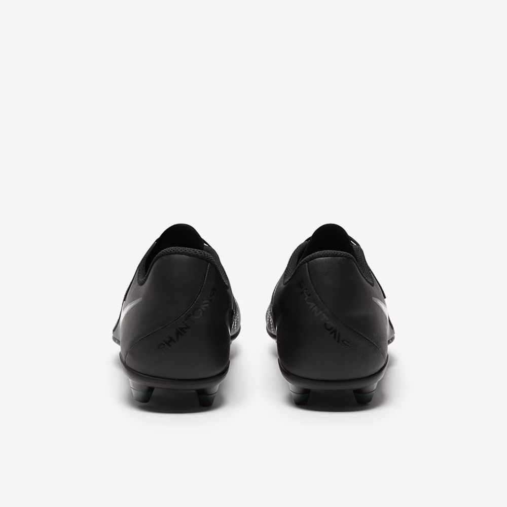 futbolnye butsy nike phantom gx ii club fgmg fj2557 002 6