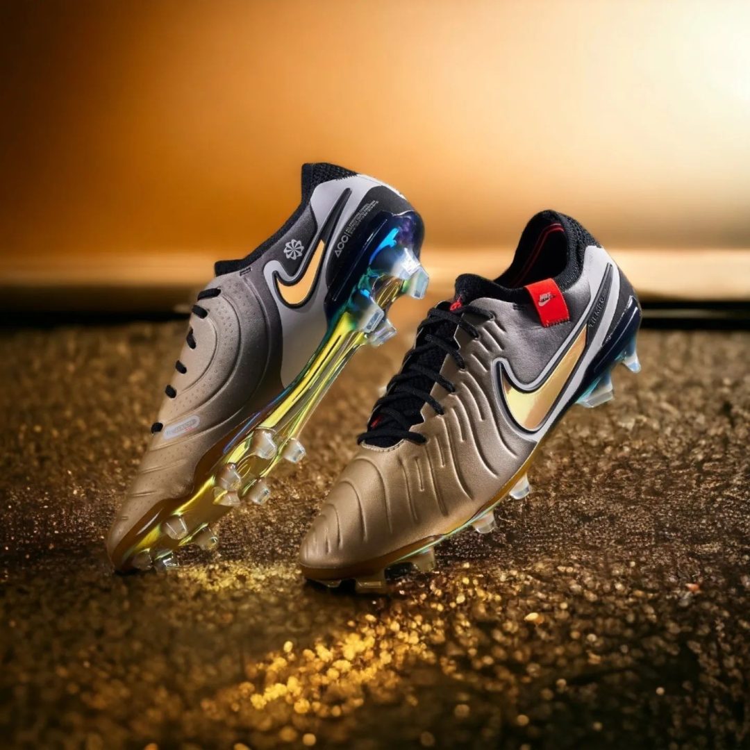 Новые футбольные бутсы Nike Tiempo X Golden Touch Special Edition